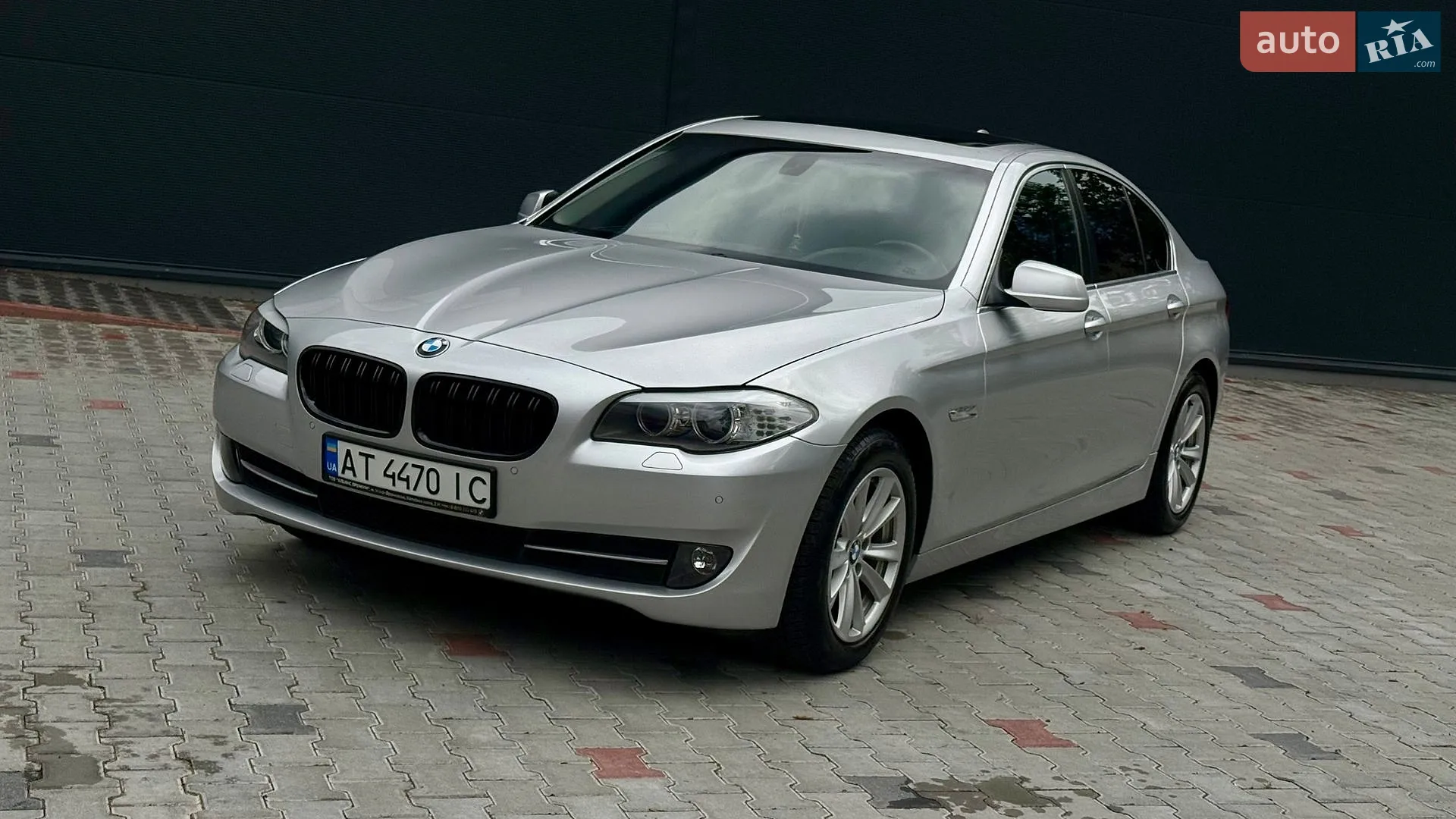 2011 BMW 5er - мініатюра 9