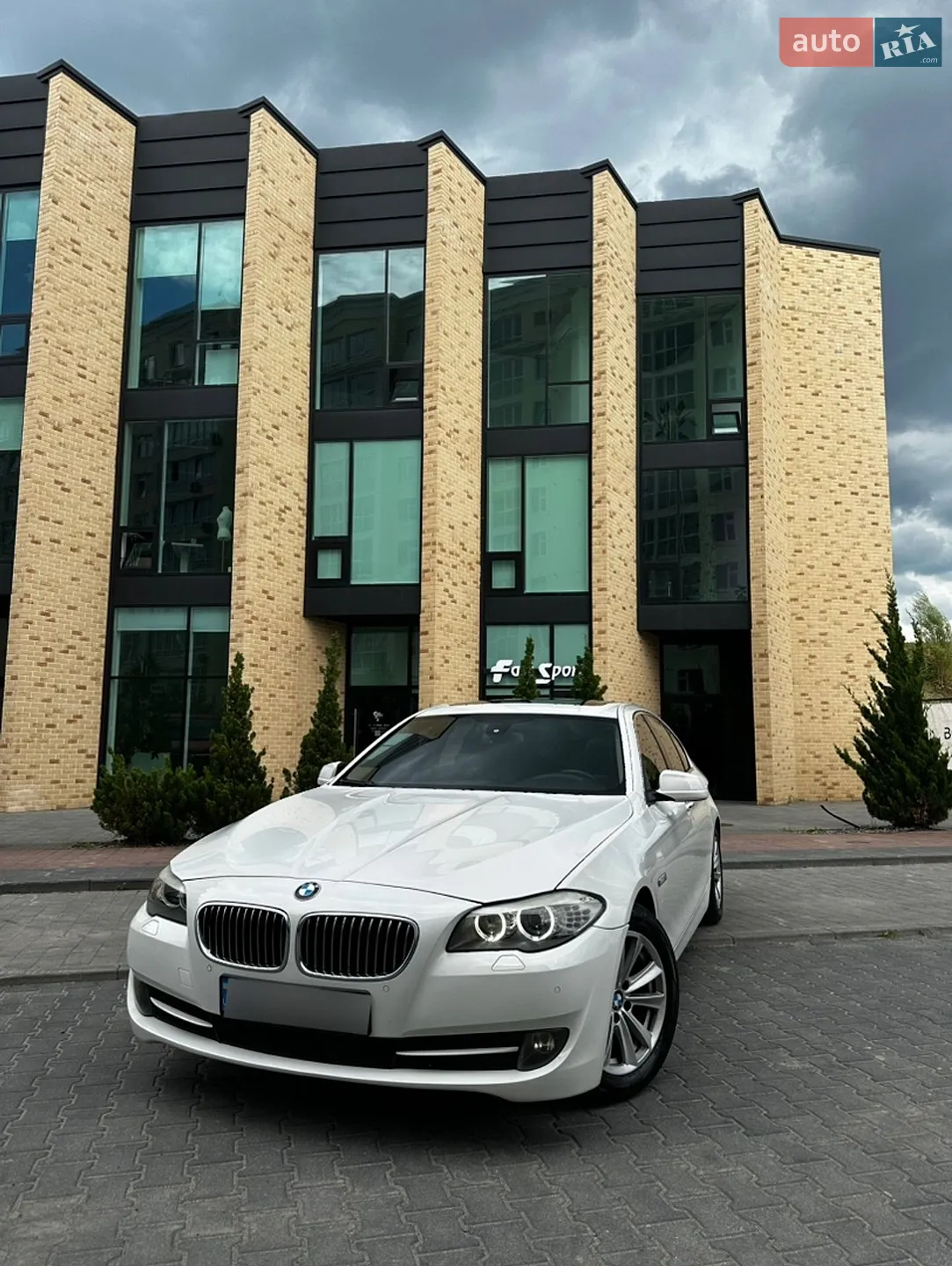 2013 BMW 5er - мініатюра 4