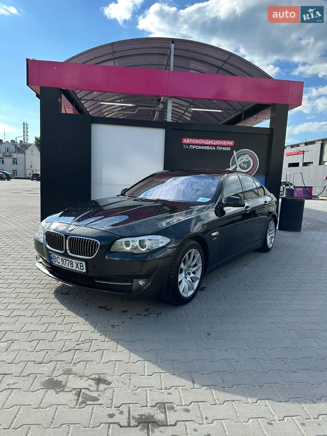 2011 BMW 5er - мініатюра 8