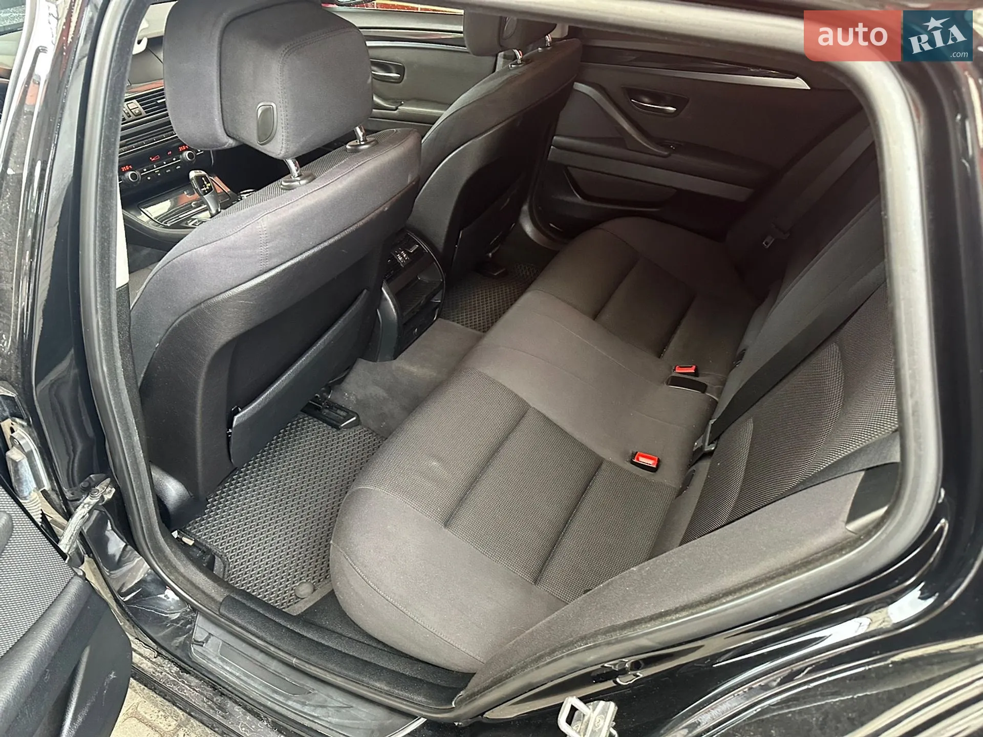 2012 BMW 5er - мініатюра 10