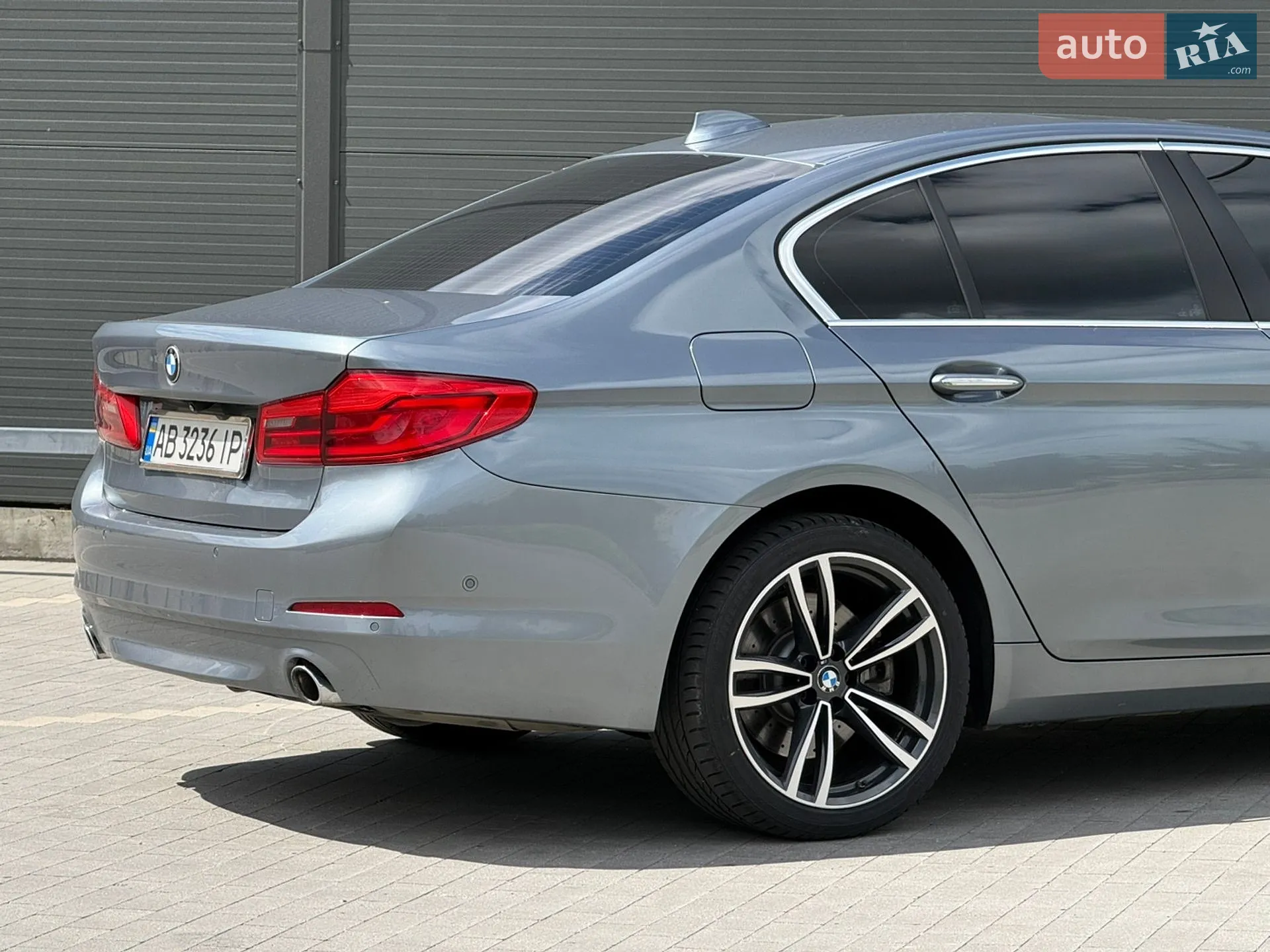 2017 BMW 5er - мініатюра 16