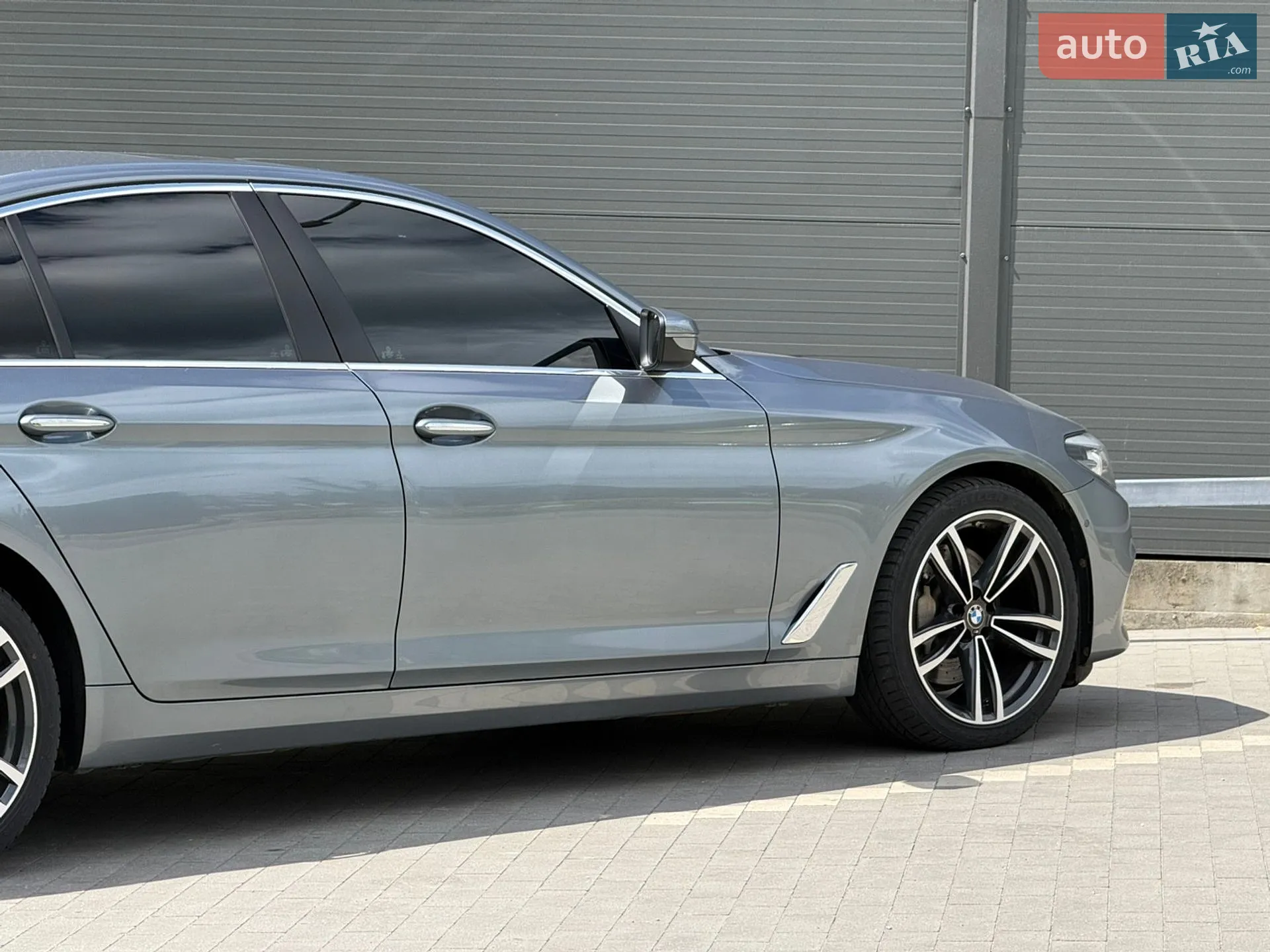 2017 BMW 5er - мініатюра 18