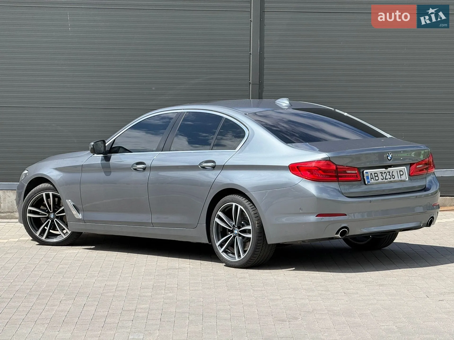2017 BMW 5er - мініатюра 19