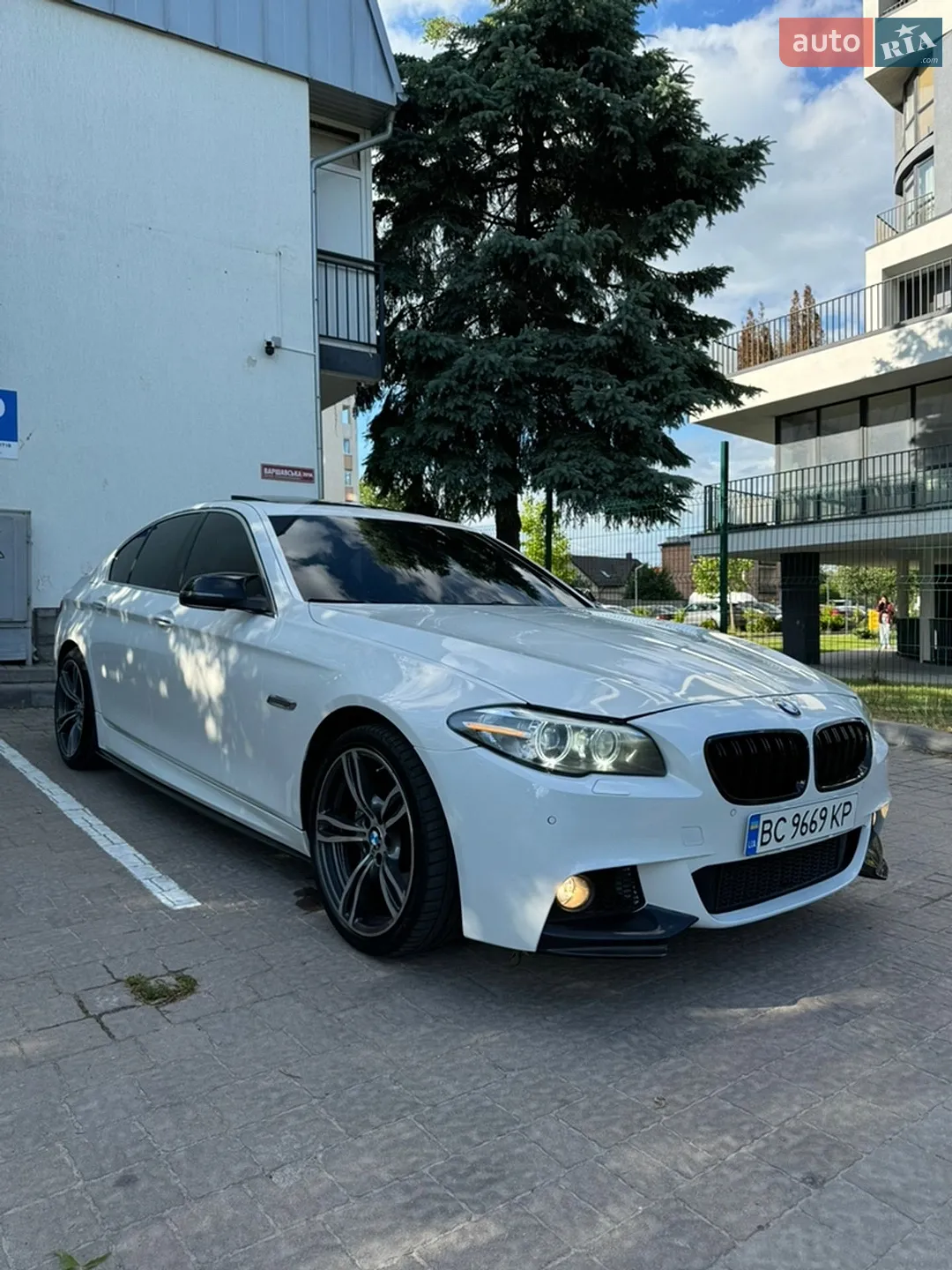 2014 BMW 5er - мініатюра 5