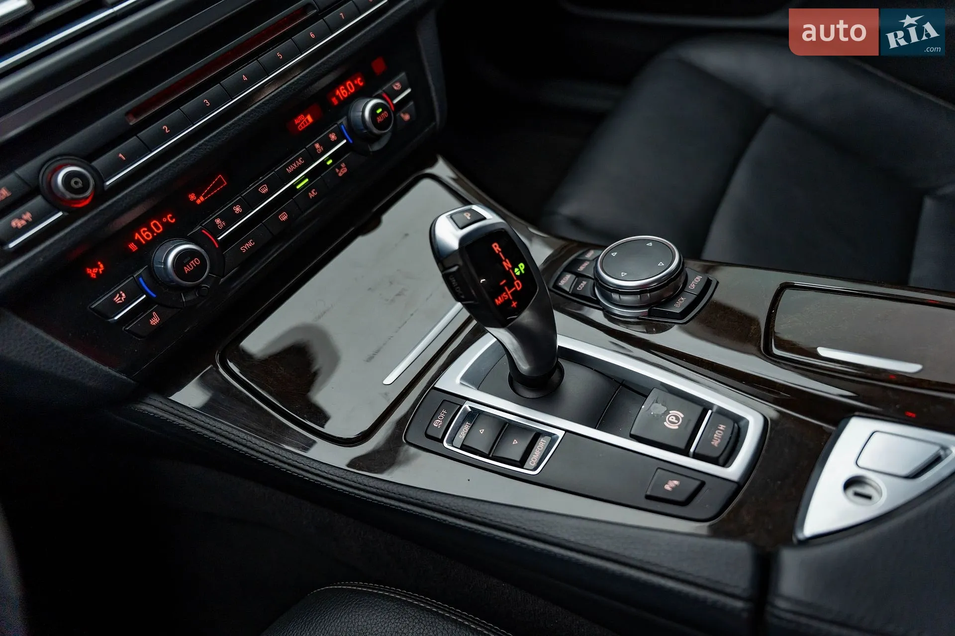2013 BMW 5er - мініатюра 22
