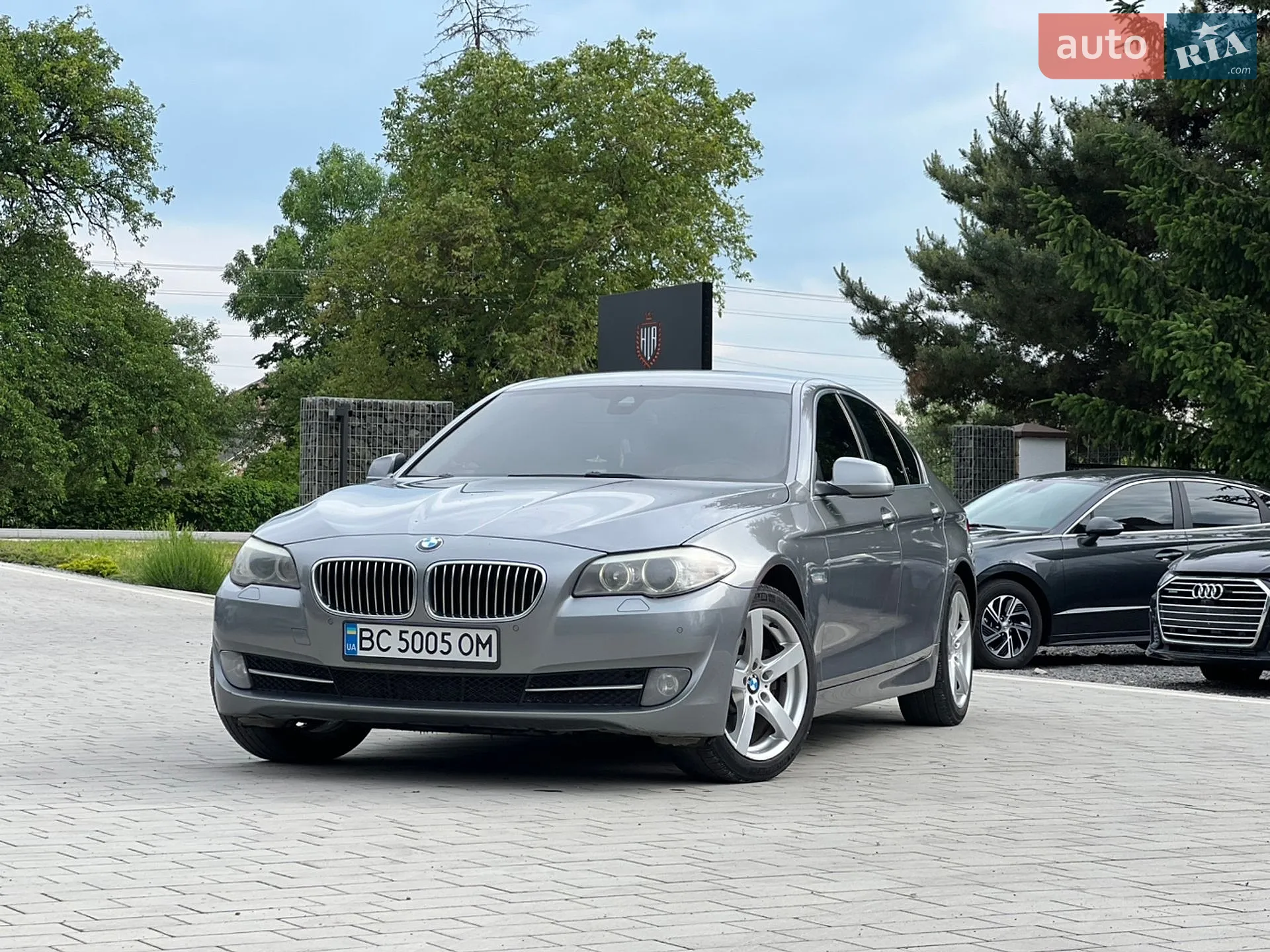 2013 BMW 5er - мініатюра 2