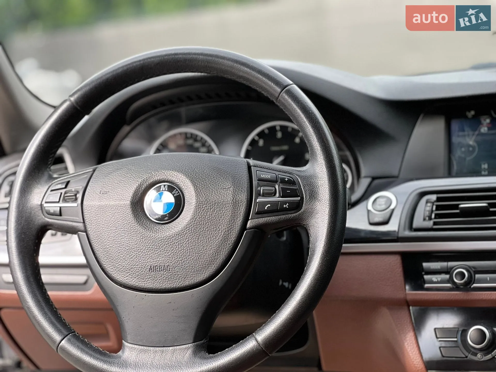 2013 BMW 5er - мініатюра 18