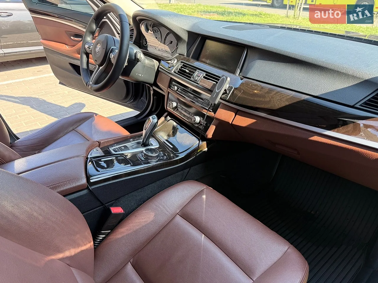 2013 BMW 5er - мініатюра 15