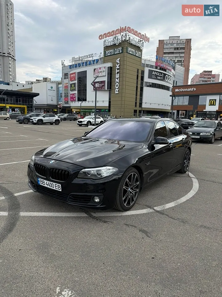 2013 BMW 5er - мініатюра 18