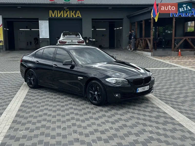 BMW 5 Series 2012