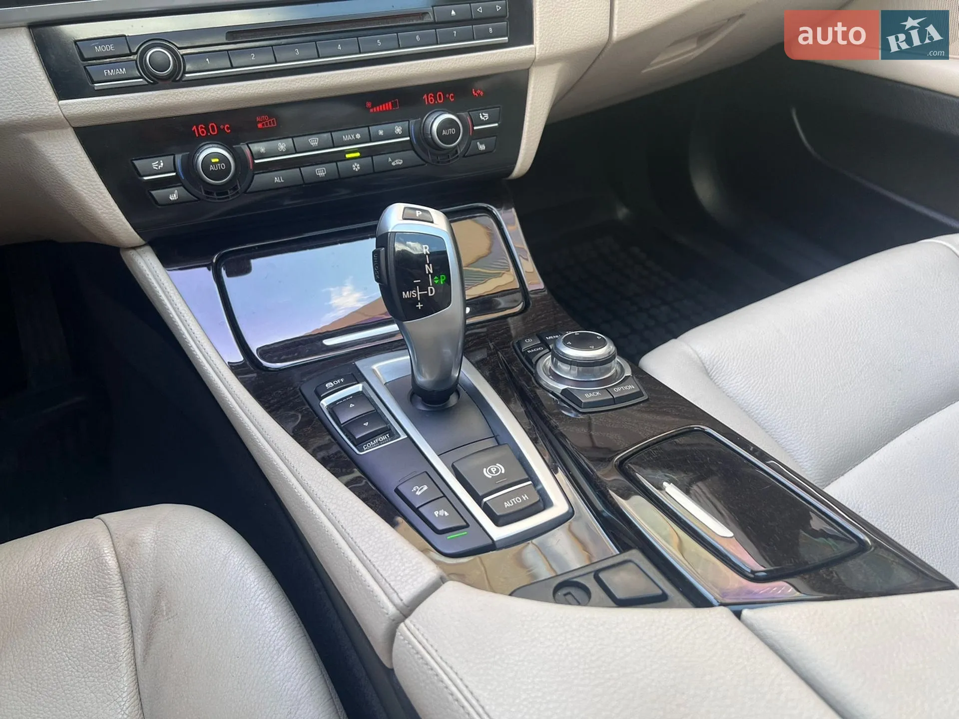 2012 BMW 5er - мініатюра 20