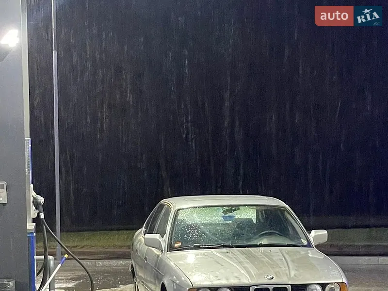 BMW 5 Series 1989 VIN WBAHA51010BA48123 фото оголошення 11 з 41