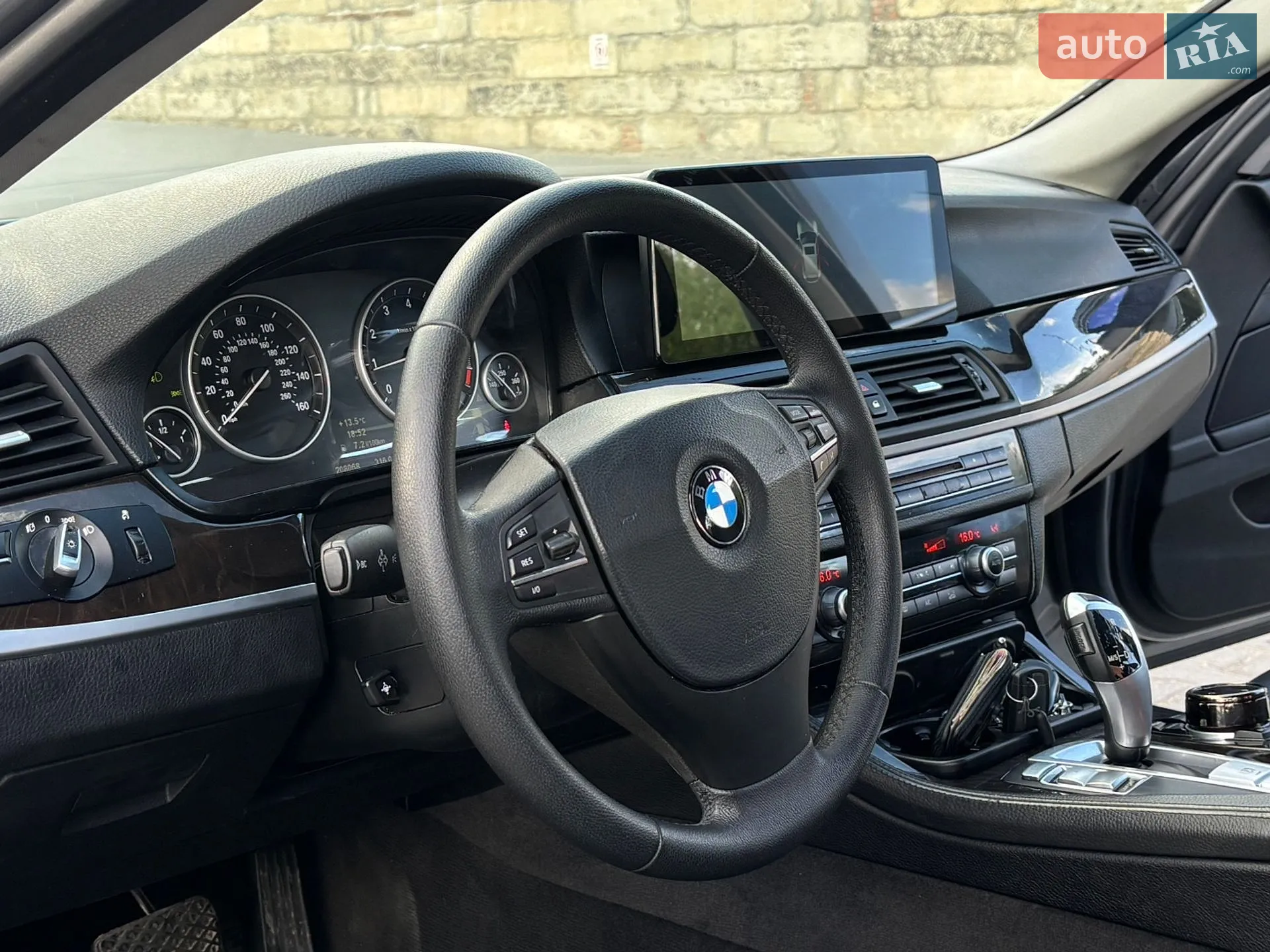 2013 BMW 5er - мініатюра 20