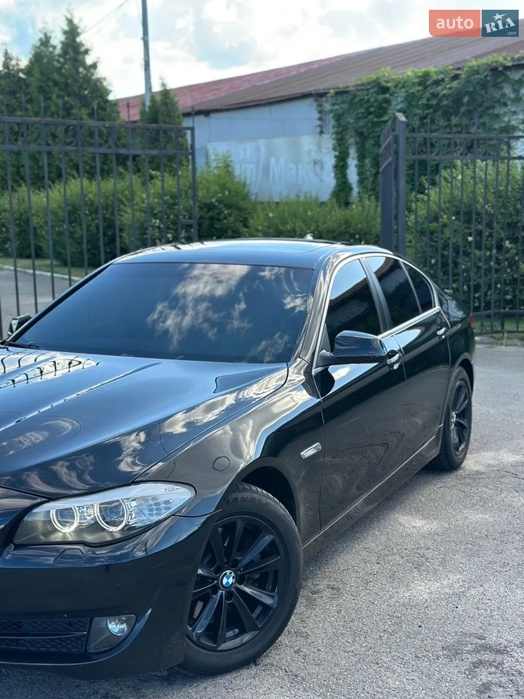 2013 BMW 5er - мініатюра 2