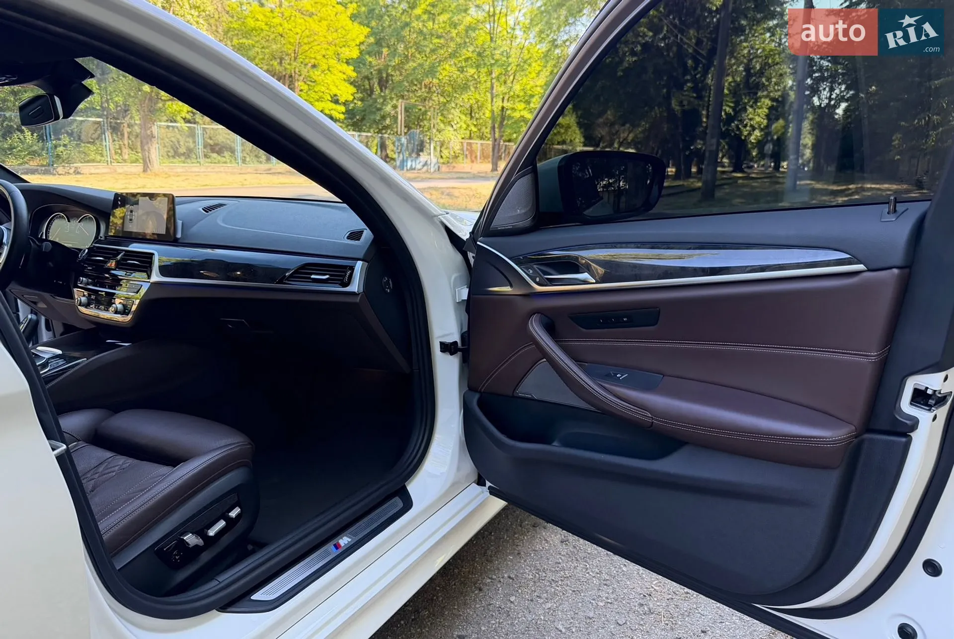 2017 BMW 5er - мініатюра 44