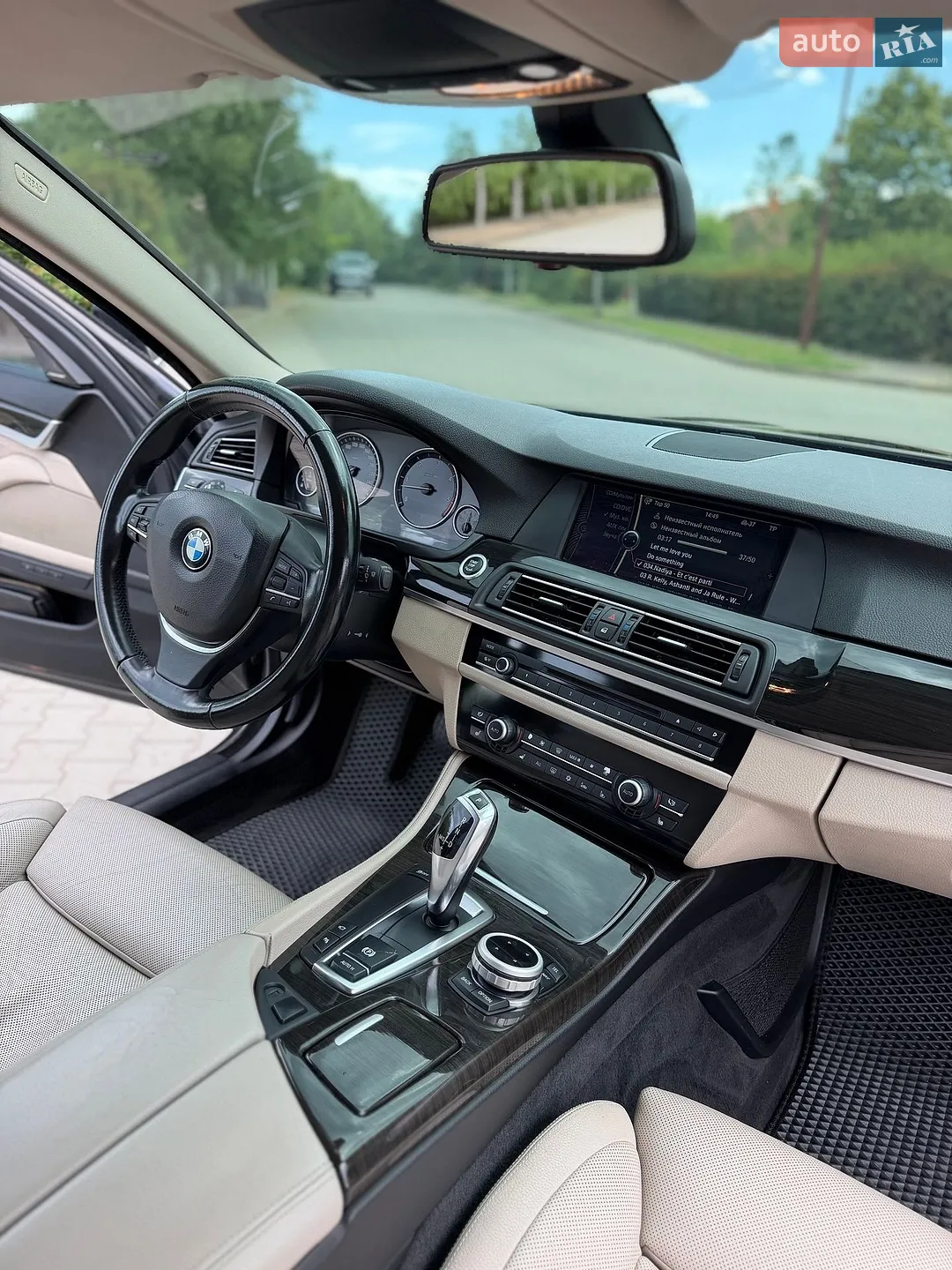 2010 BMW 5er - мініатюра 21