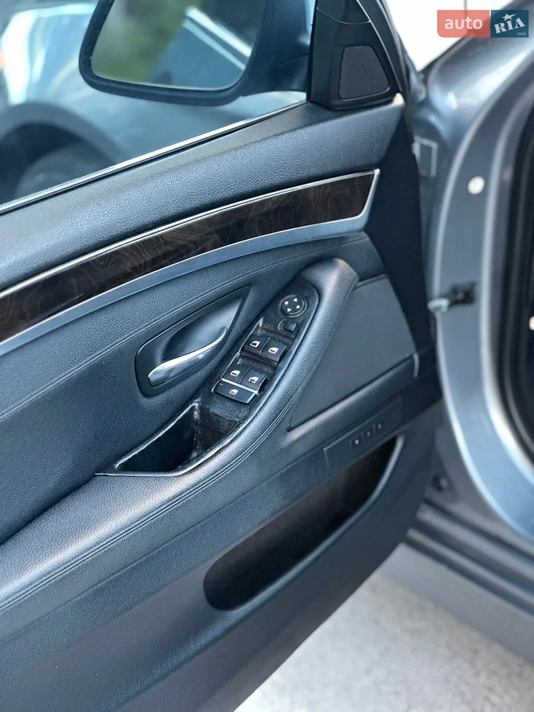 2010 BMW 5er - мініатюра 17