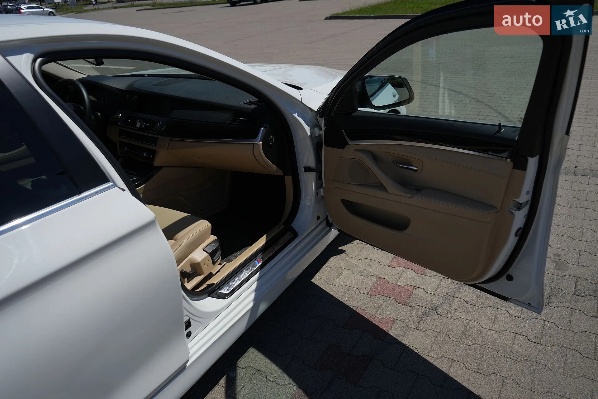 2012 BMW 5er - мініатюра 30