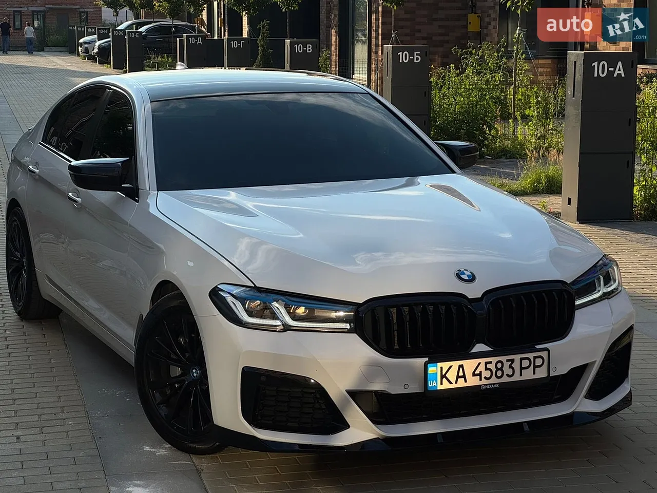 2017 BMW 5er - мініатюра 21