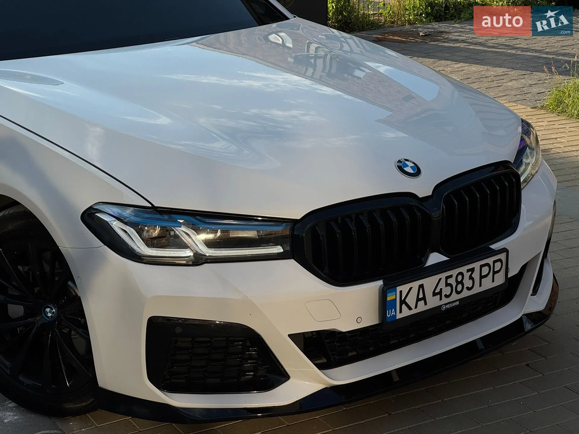 2017 BMW 5er - мініатюра 2