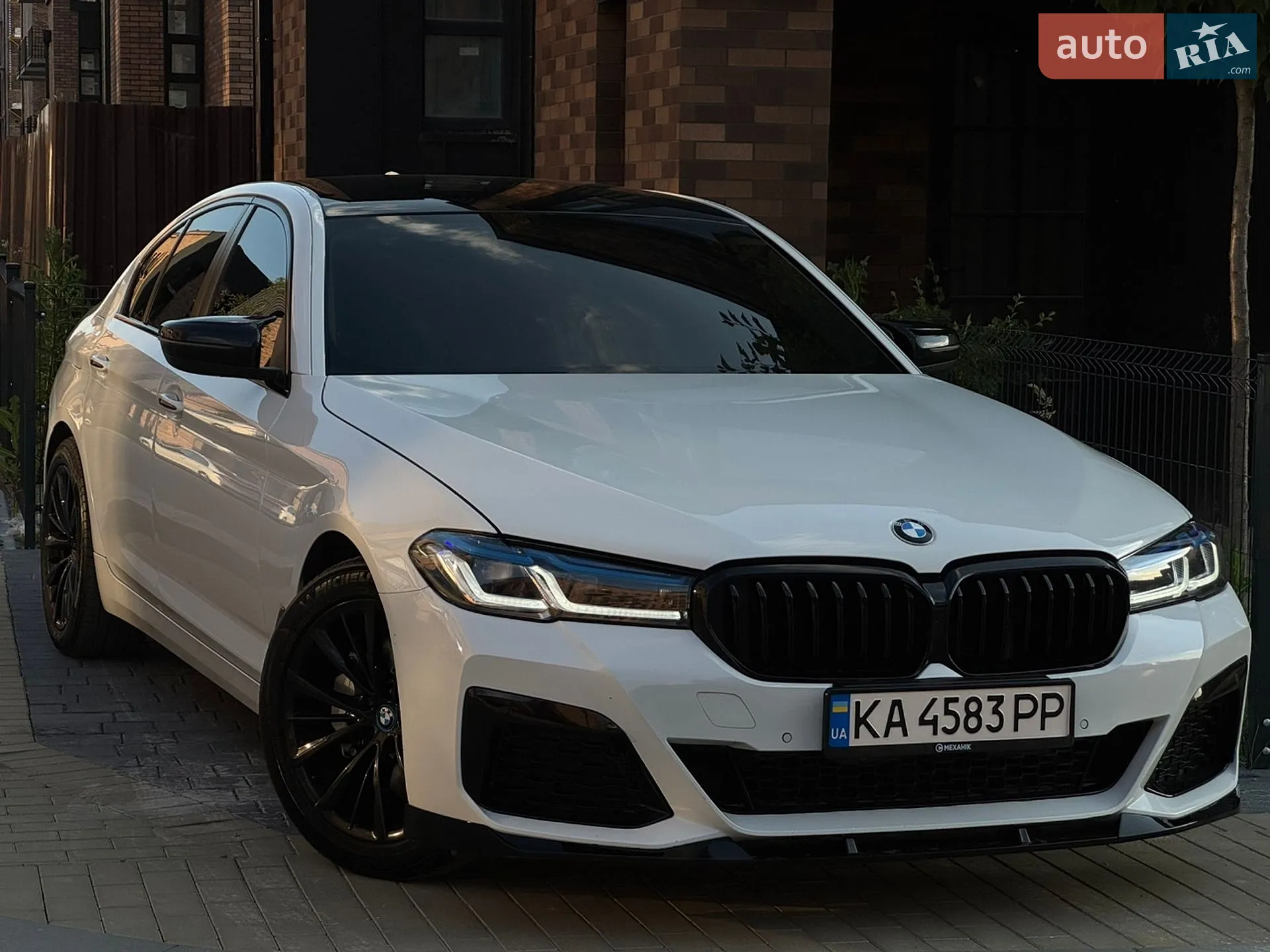 2017 BMW 5er - мініатюра 12