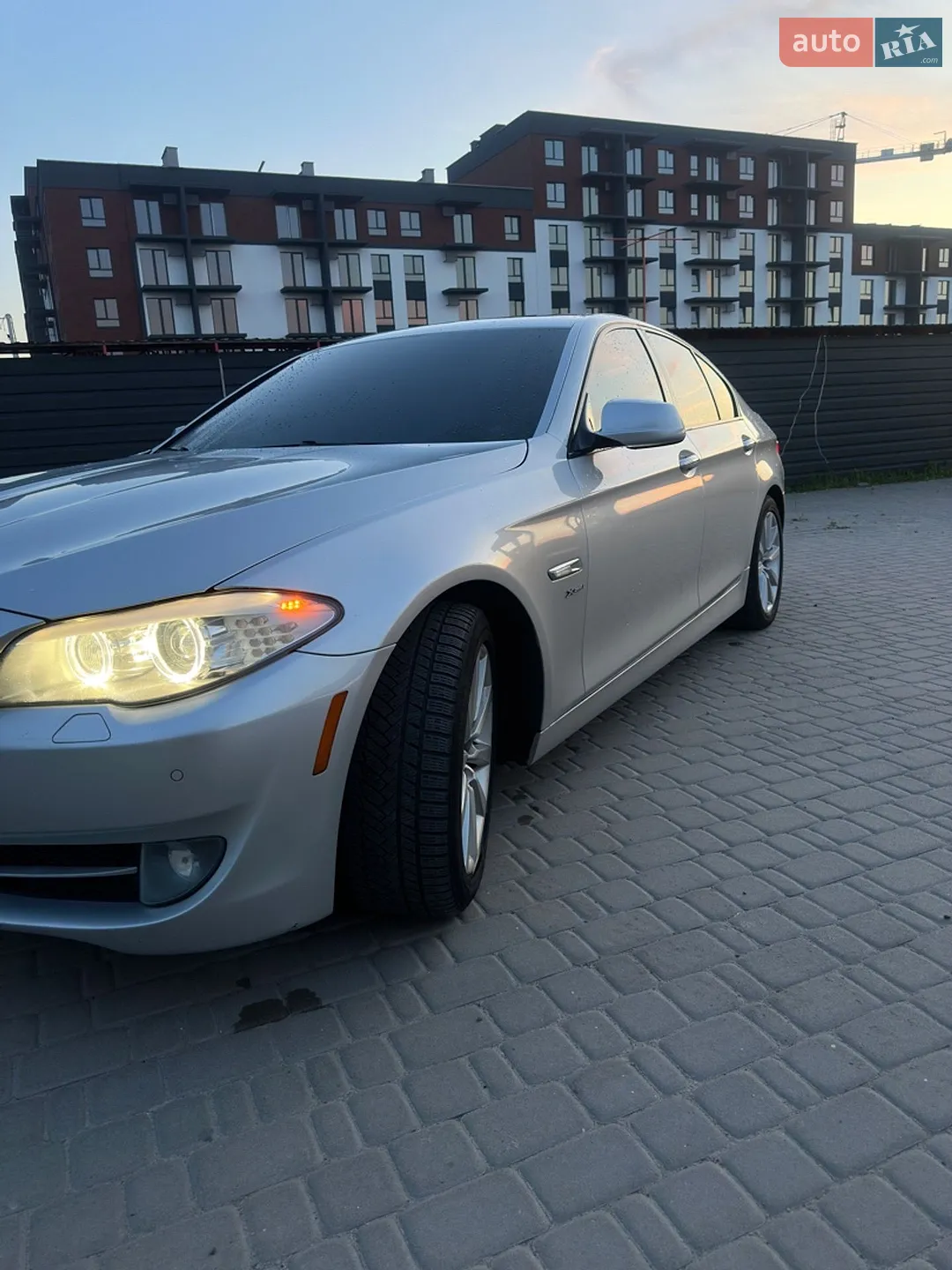 2012 BMW 5er - мініатюра 3