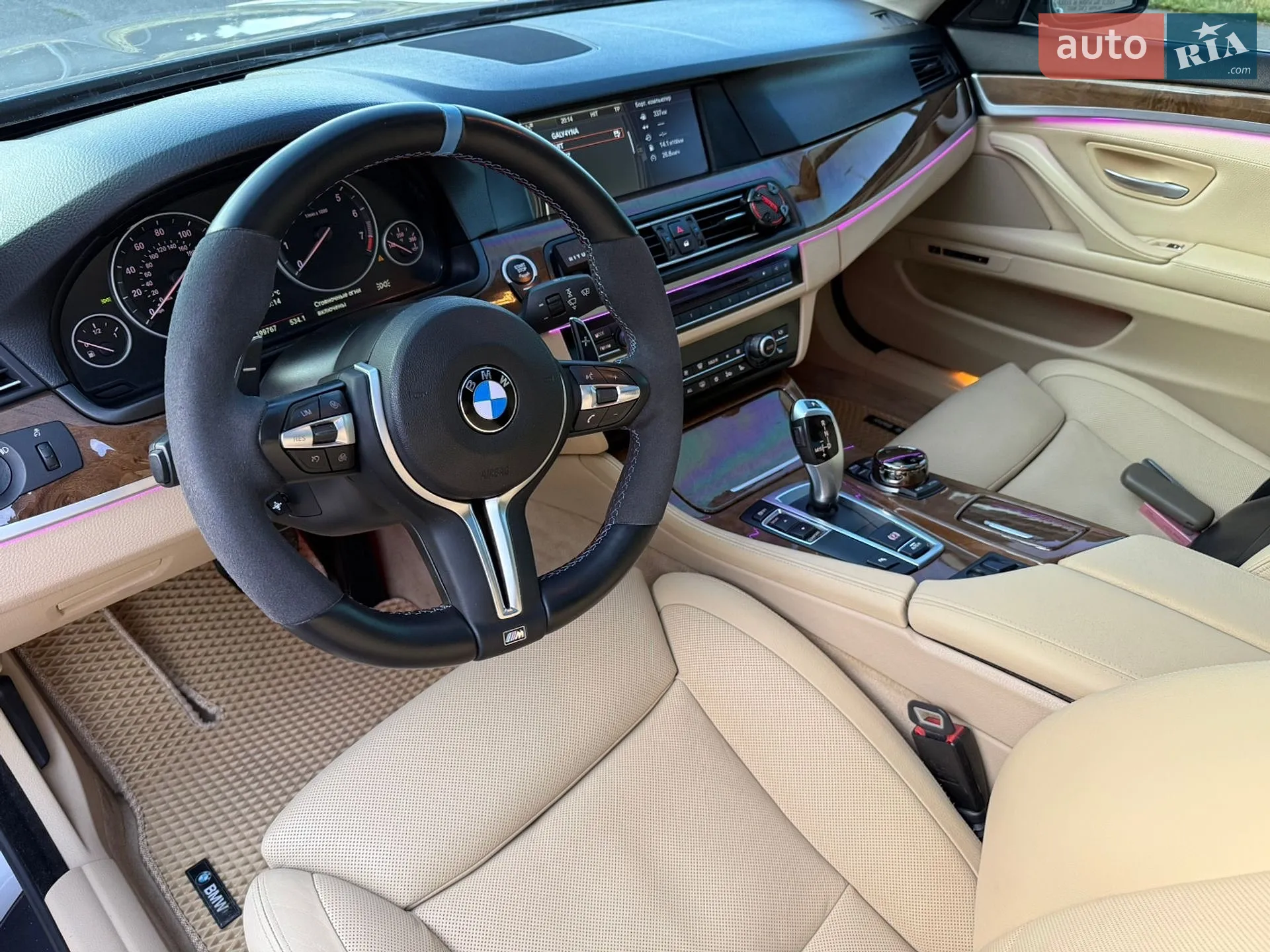2012 BMW 5er - мініатюра 10