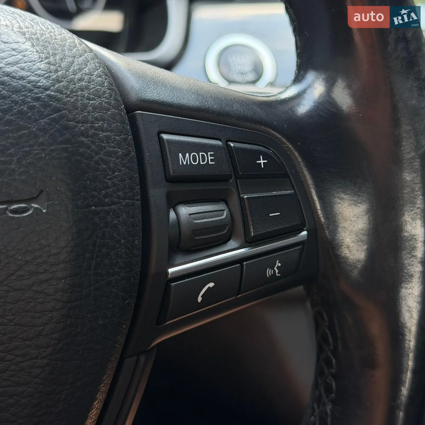 2012 BMW 5er - мініатюра 17