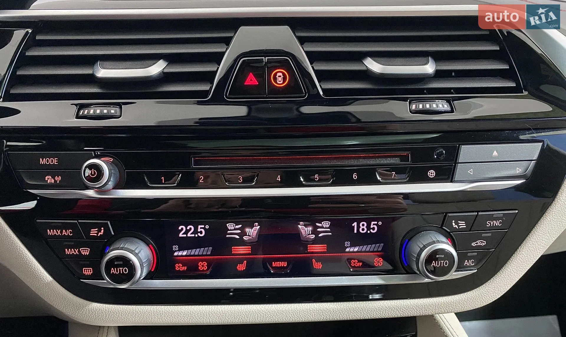 2017 BMW 5er - мініатюра 27