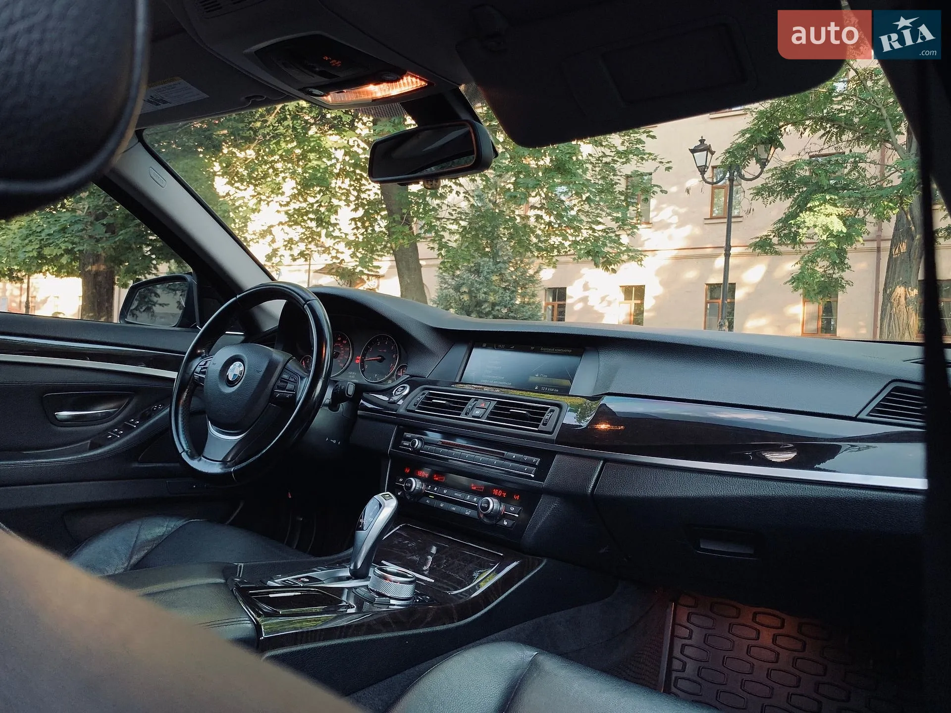 2012 BMW 5er - мініатюра 28