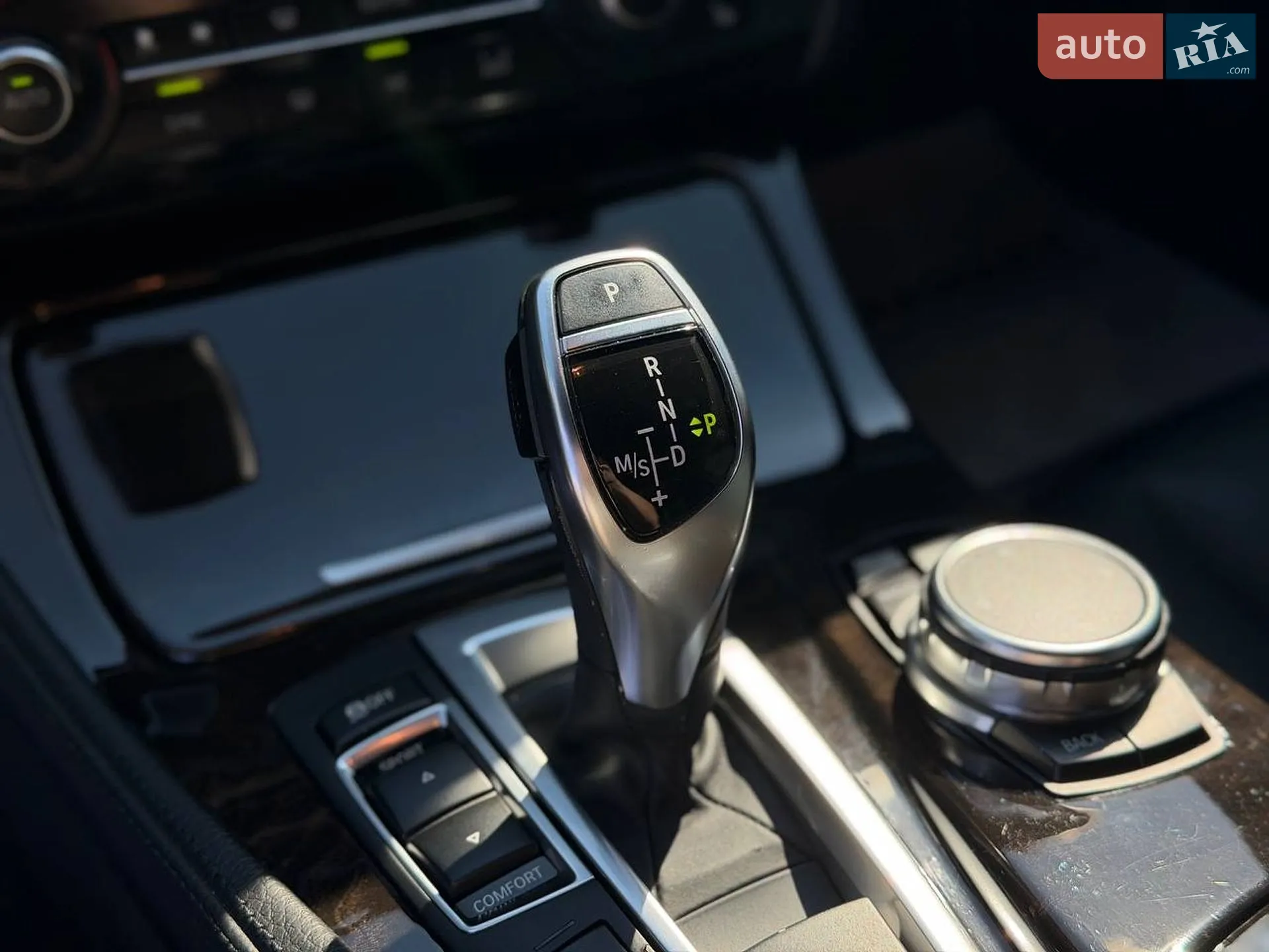 2016 BMW 5er - мініатюра 12