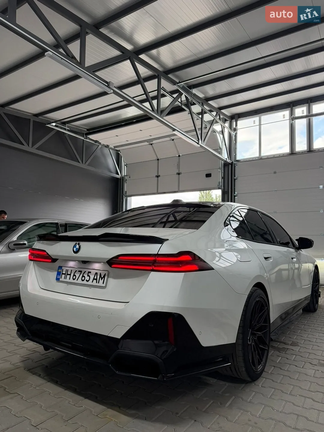 2023 BMW 5er - мініатюра 3