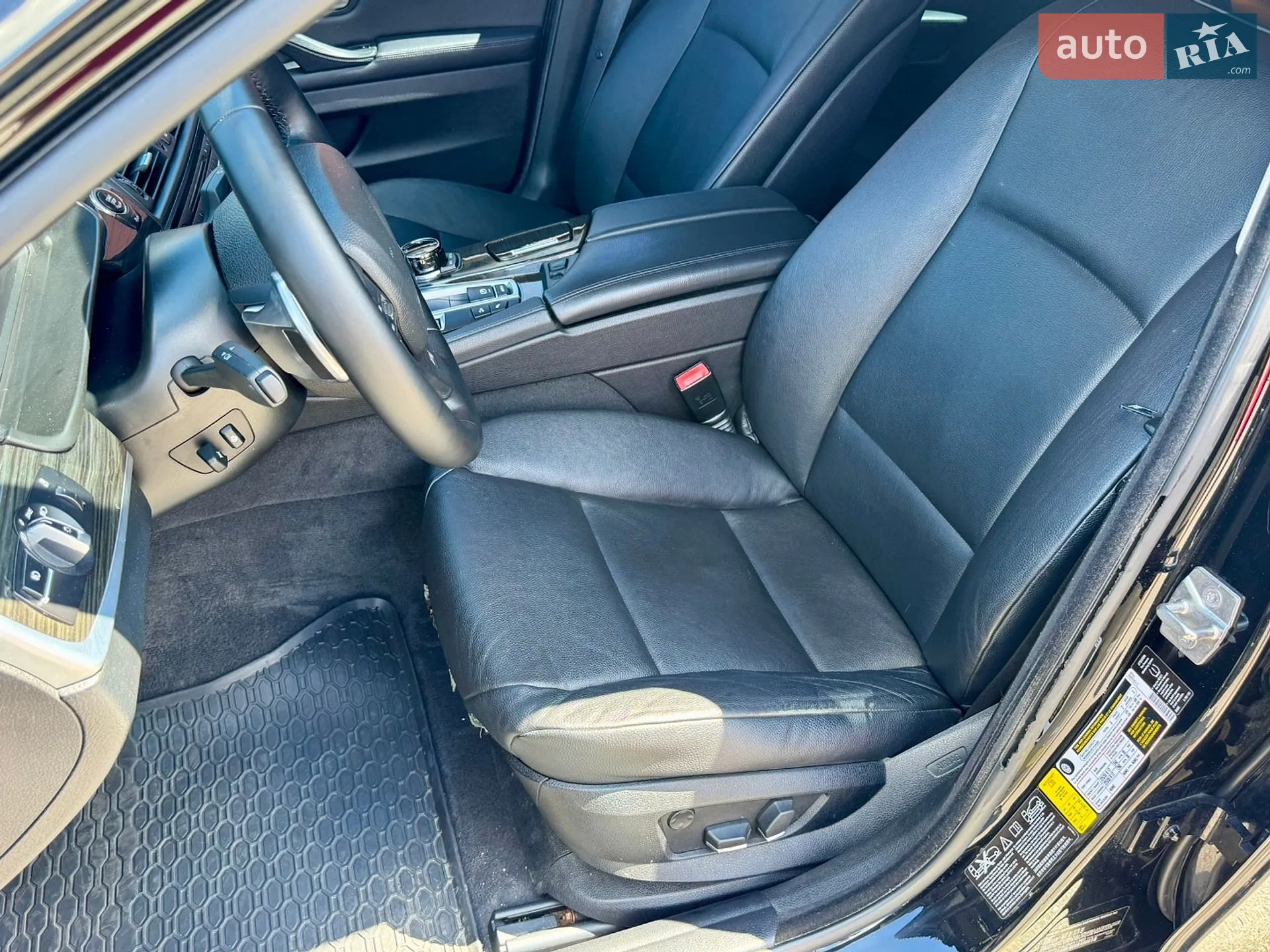 2012 BMW 5er - мініатюра 15
