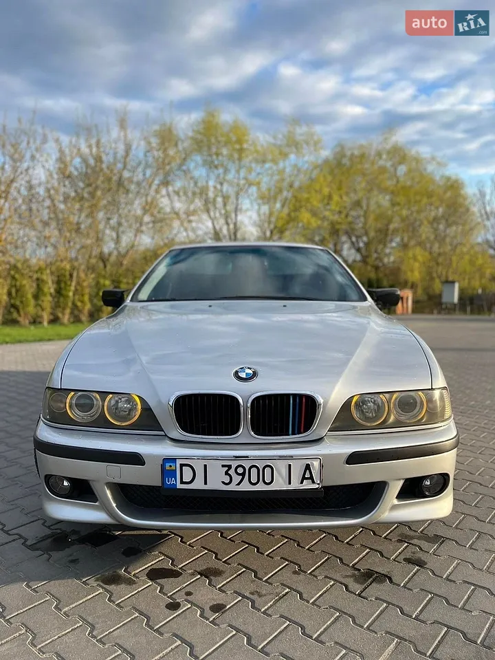 BMW 5 Series 2001