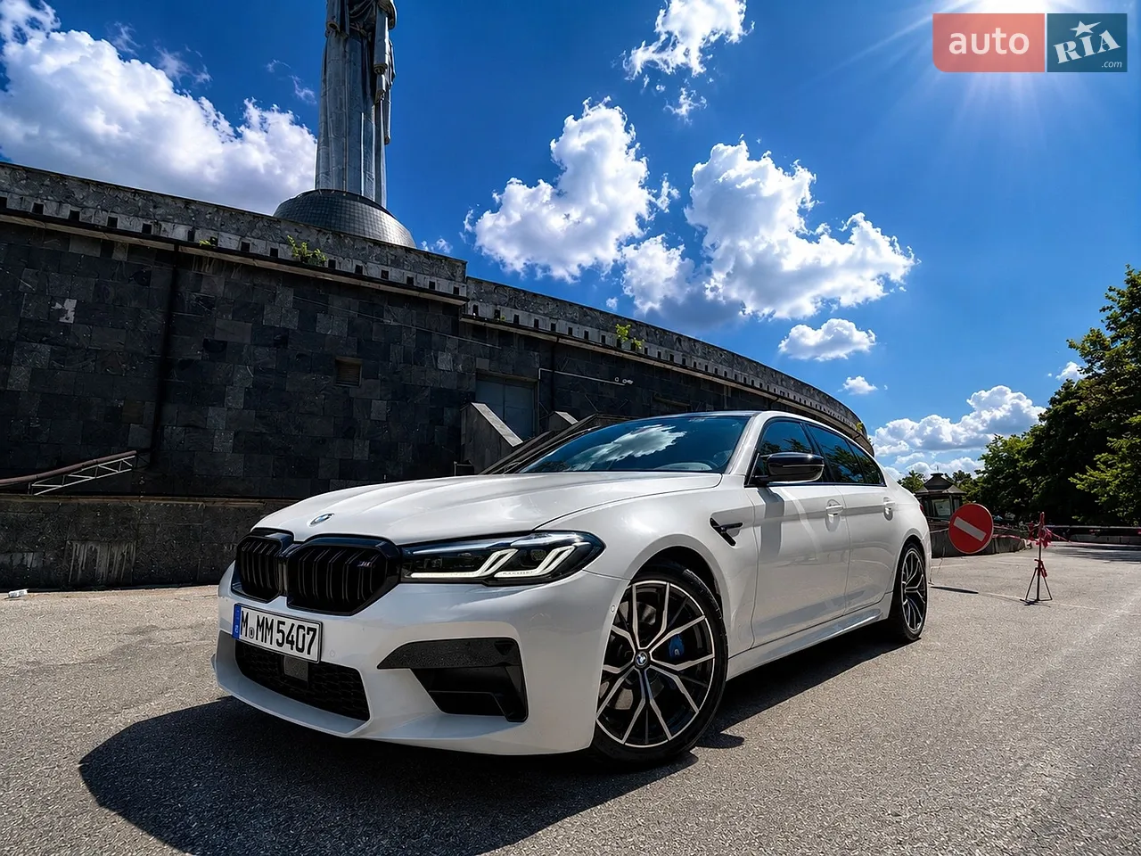 2017 BMW 5er - мініатюра 14
