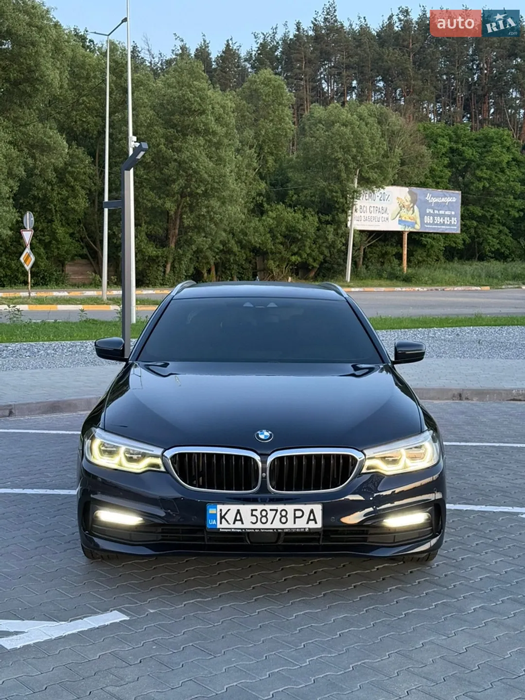2017 BMW 5er - мініатюра 2