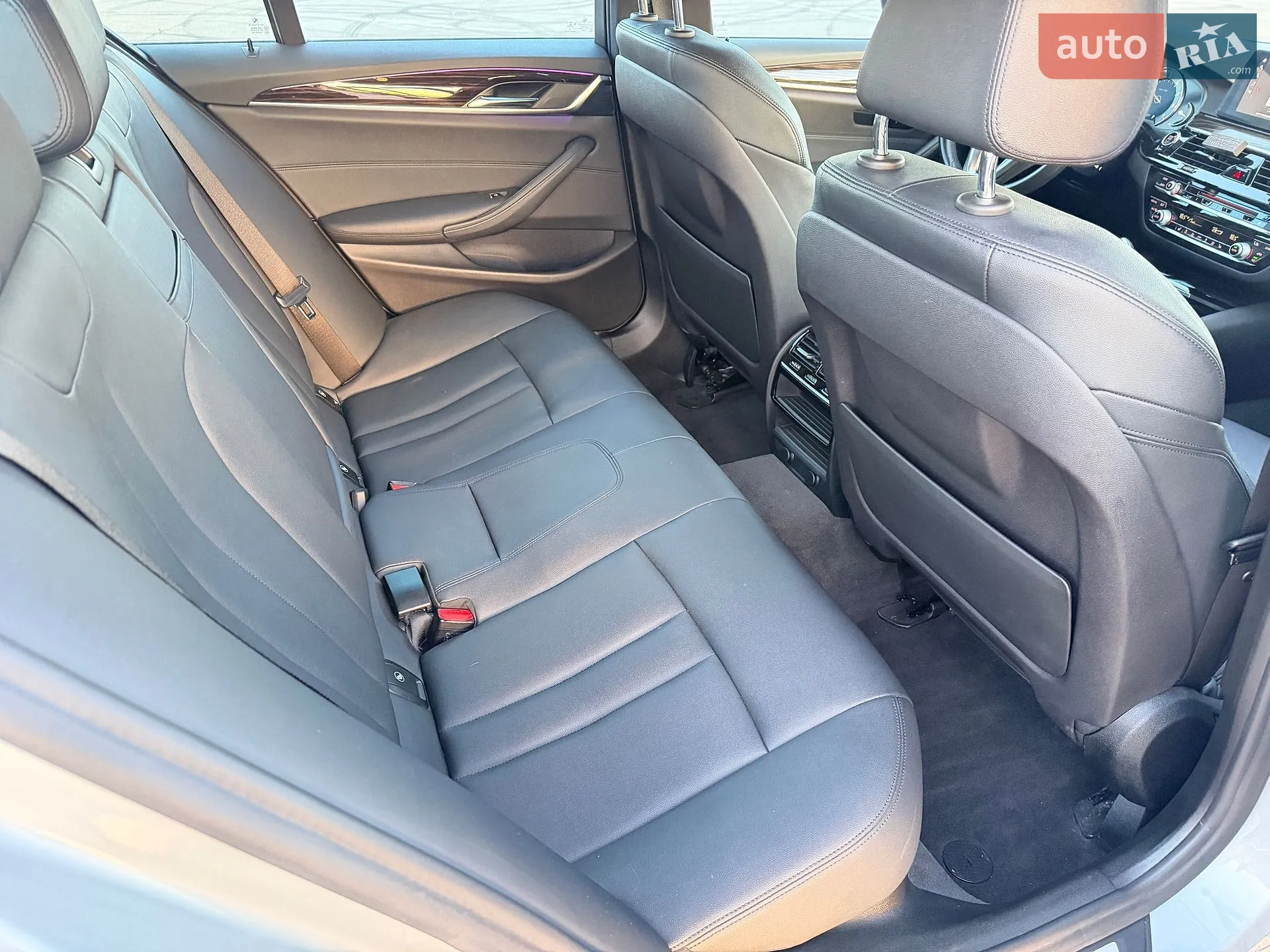 2018 BMW 5er - мініатюра 18