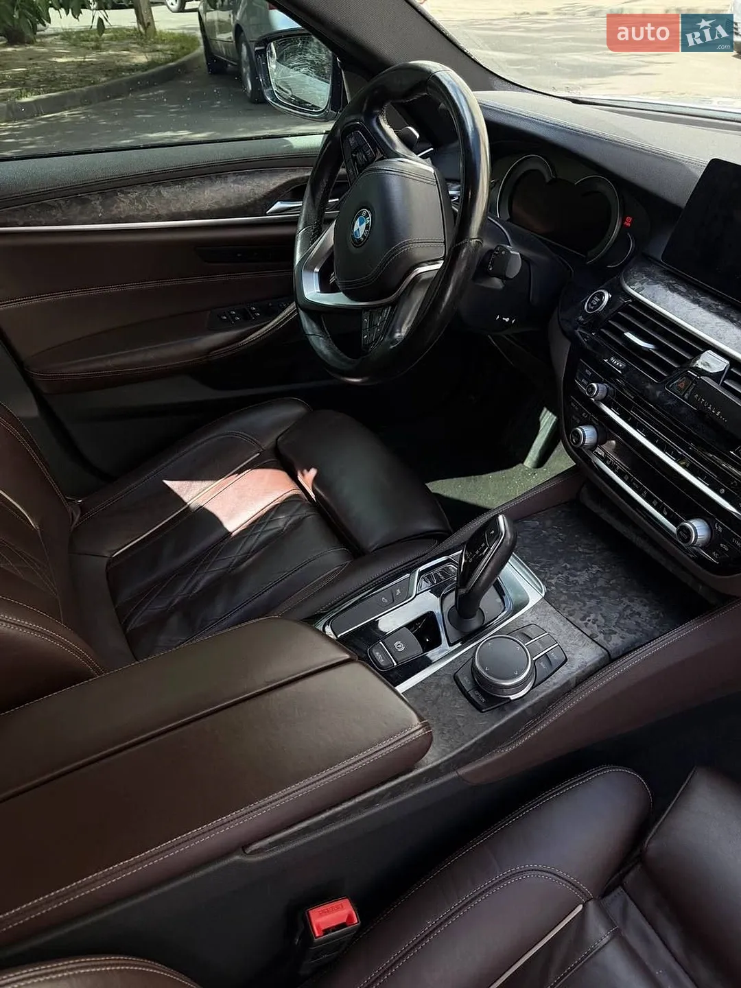 2017 BMW 5er - мініатюра 11