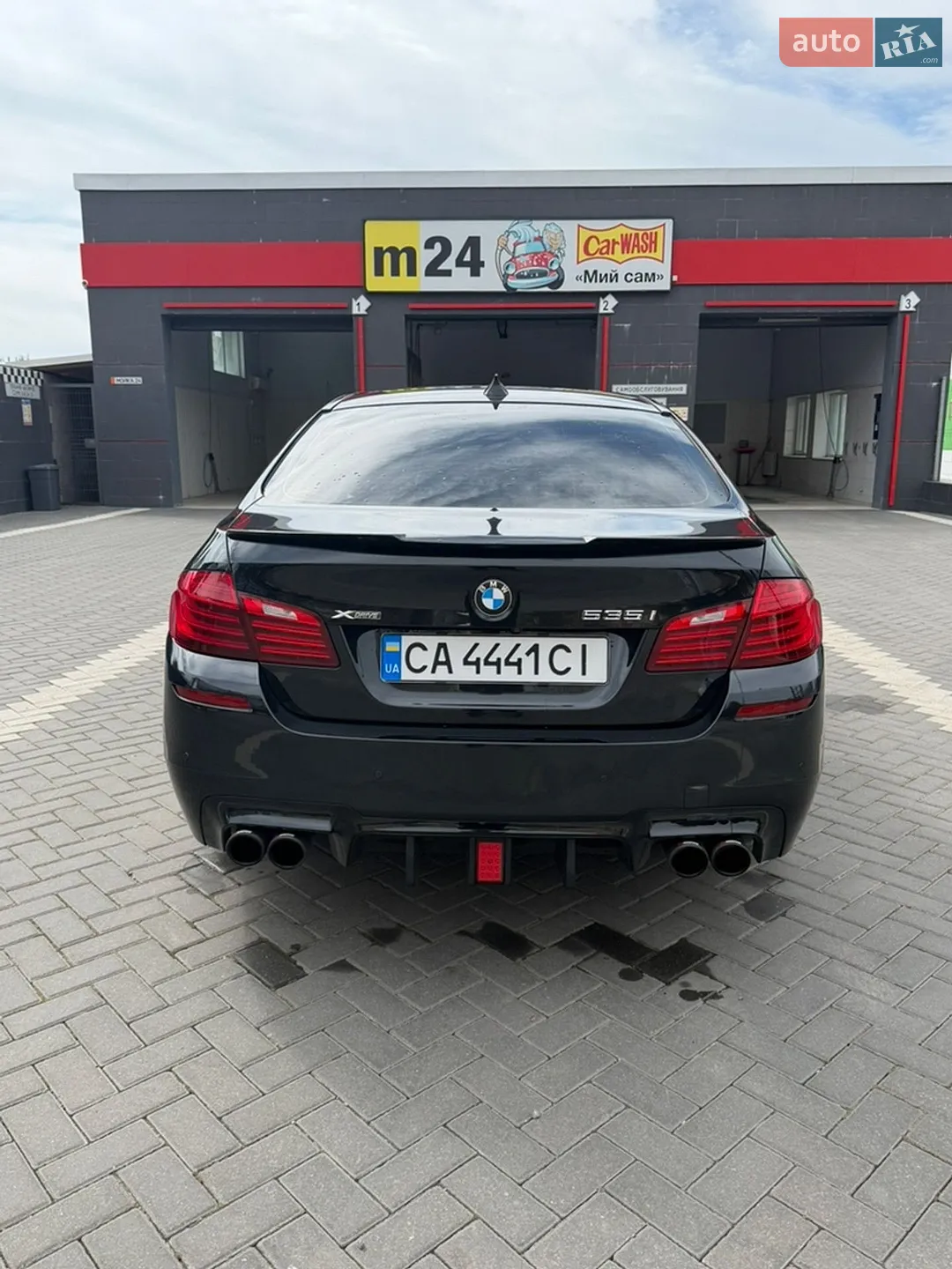 2015 BMW 5er - мініатюра 2