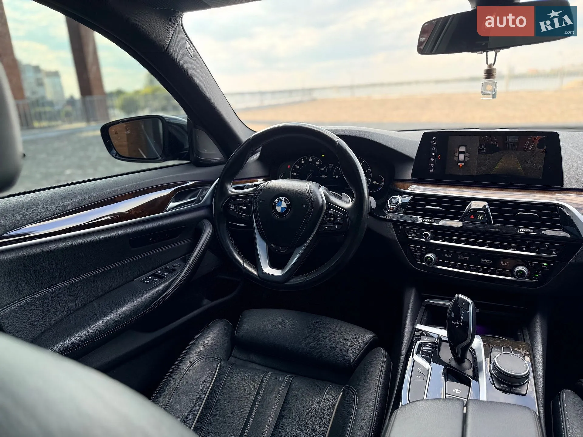 2017 BMW 5er - мініатюра 19
