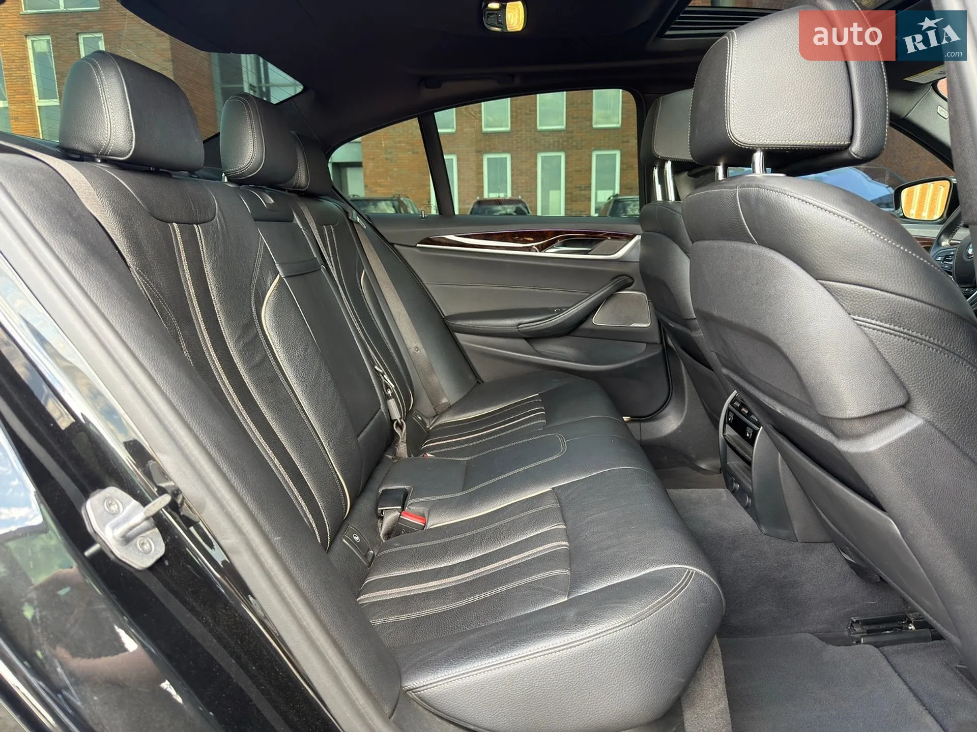2017 BMW 5er - мініатюра 32