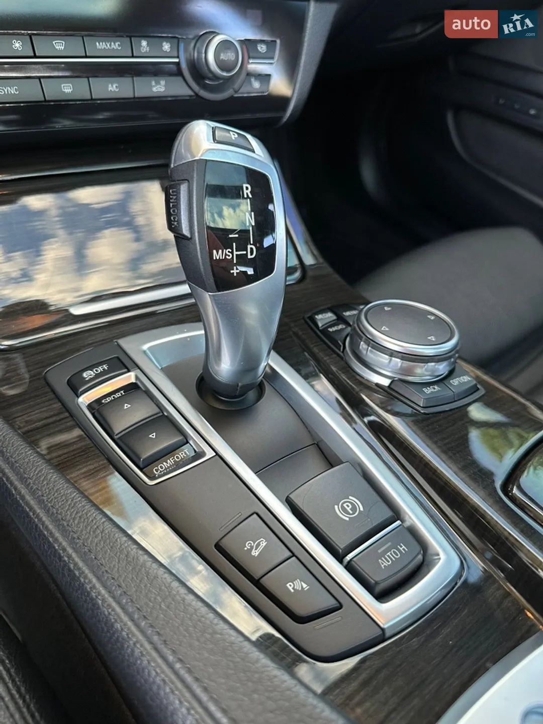 BMW 5 Series 2015 VIN WBA5K31030GN99853 фото оголошення 29 з 31