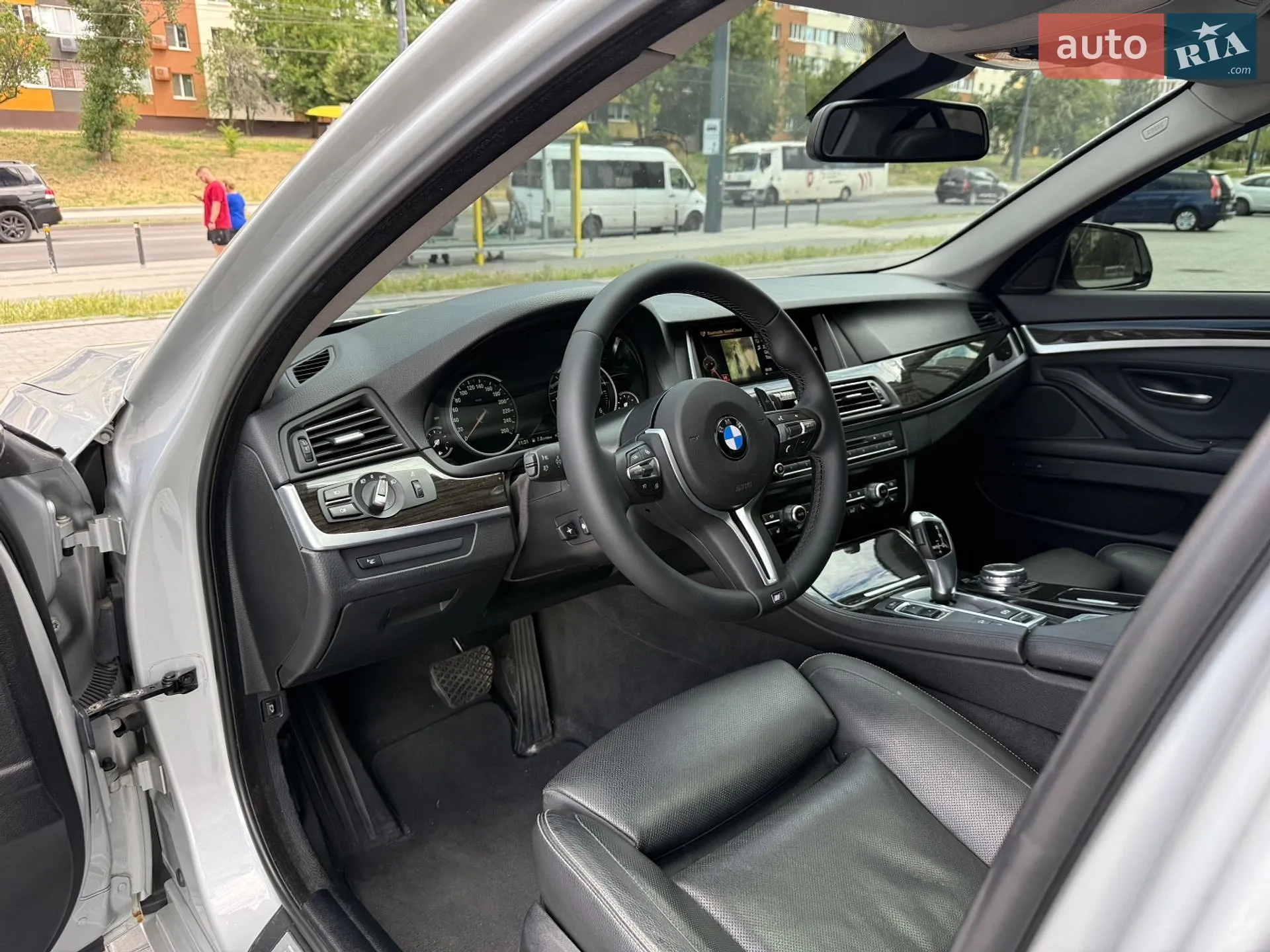 2015 BMW 5er - мініатюра 21