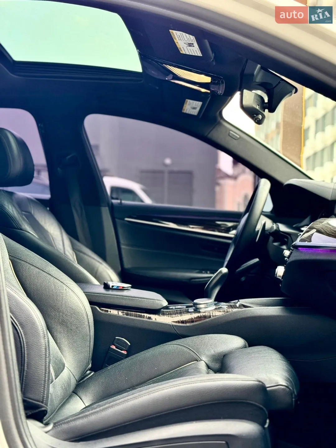 2017 BMW 5er - мініатюра 23