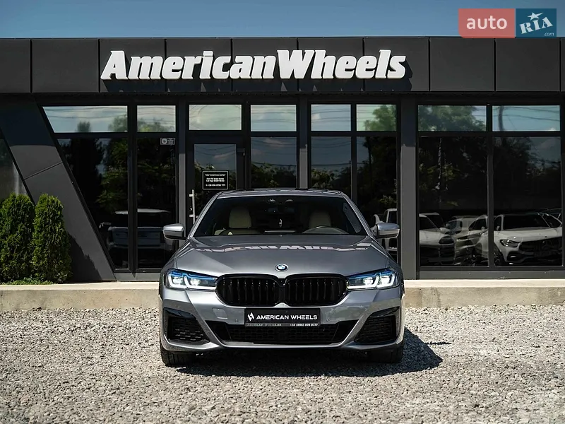 BMW 5 Series 2019 VIN WBAJA9C50KB392639 фото оголошення 2 з 81