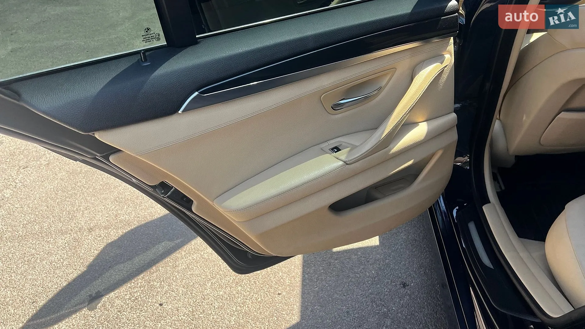 2012 BMW 5er - мініатюра 17