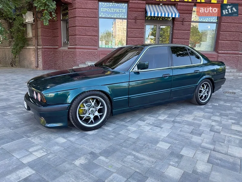BMW 5 Series 1990 VIN WBAHB51070BD19621 фото оголошення 2 з 41