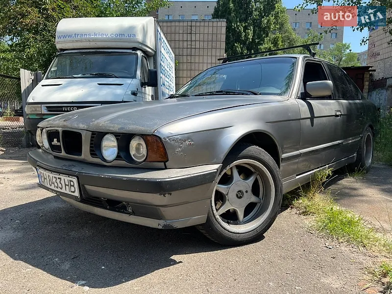 BMW 5 Series 1994 VIN WBAHE11010GE15778 фото оголошення 6 з 51