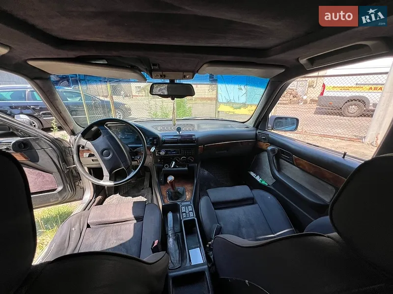 BMW 5 Series 1994 VIN WBAHE11010GE15778 фото оголошення 22 з 51