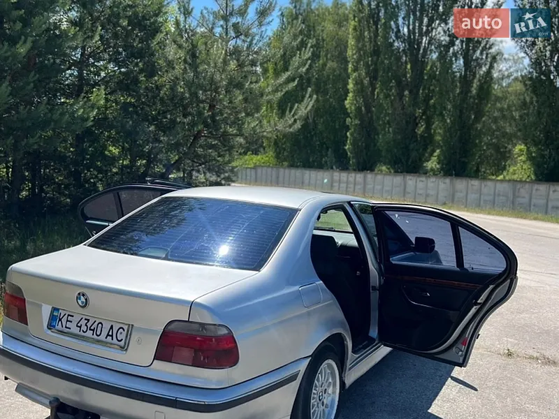BMW 5 Series 1997 VIN WBADF51010BZ20006 фото оголошення 4 з 48
